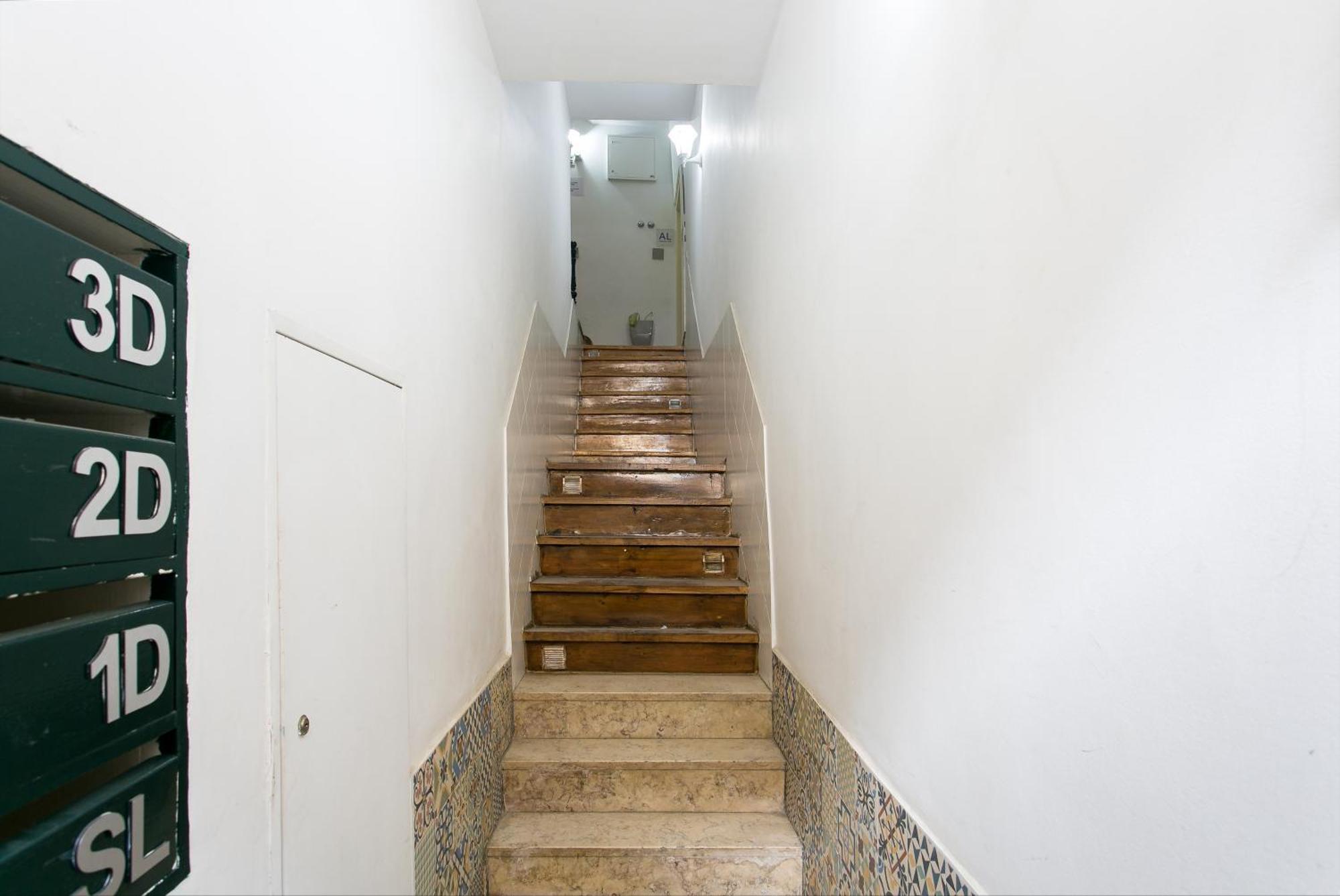 Cozy Apartment In Amazing Location! Lisboa Екстериор снимка